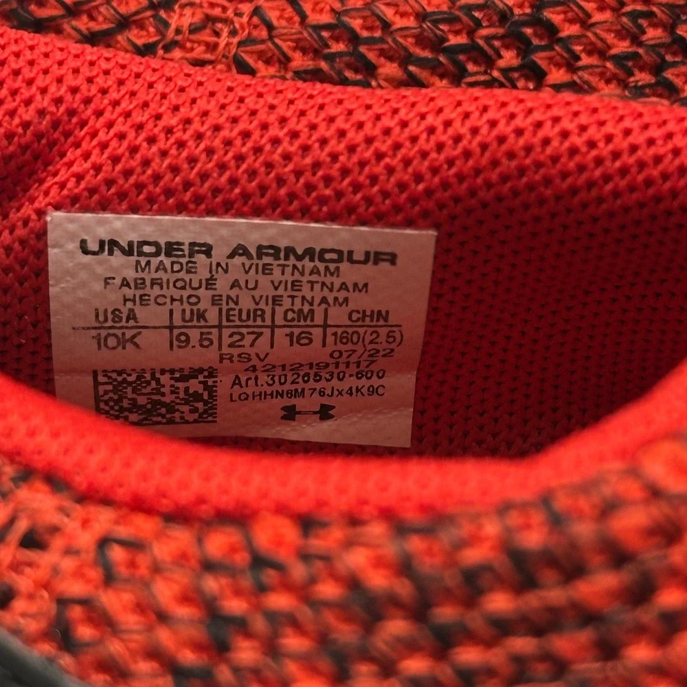 Under Armour Kids 10K Run Play Sneaker Red Black Slip On Athletic 3026530-600